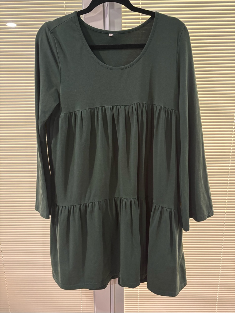 Women’s Forest Green Tiered Long-Sleeve Top